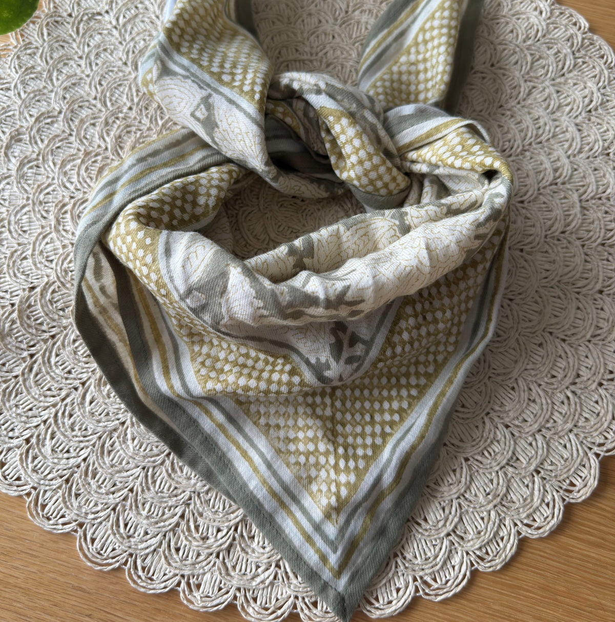 FOULARD CHANDRA KAKI