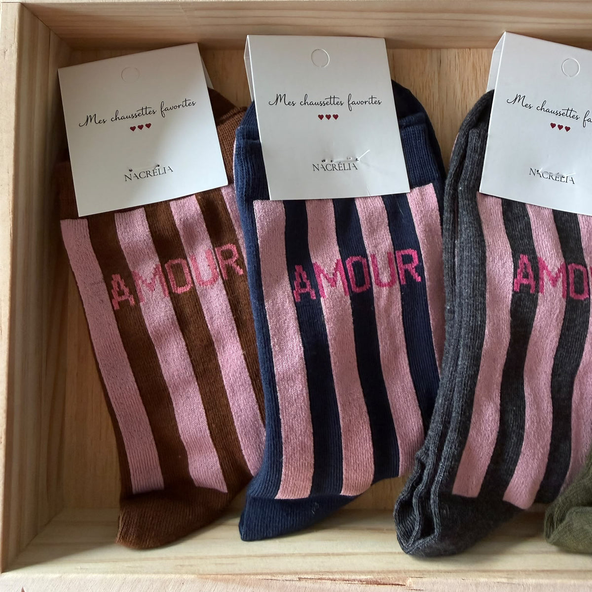 CHAUSETTES AMOUR RAYEES