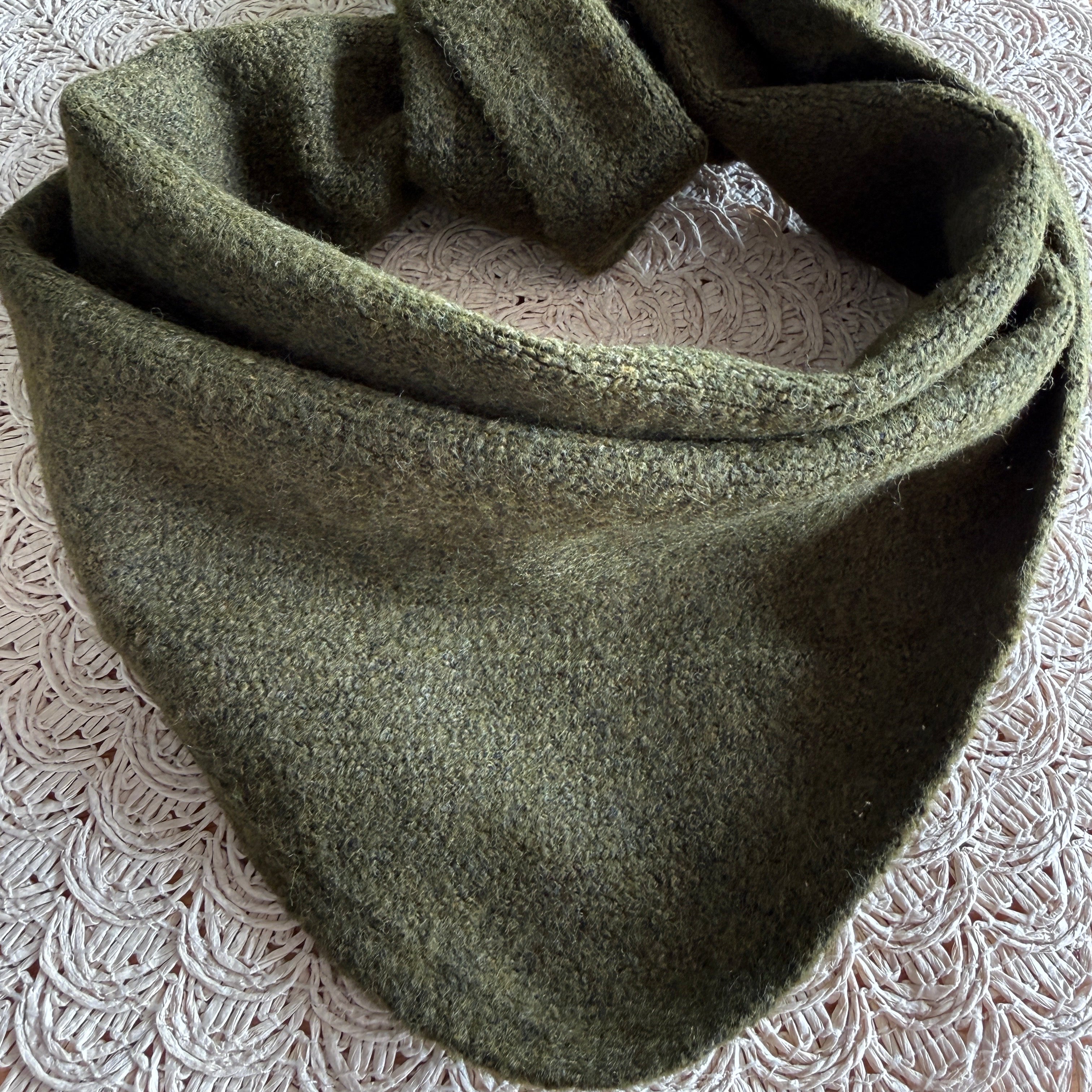 MAILLE TRIANGLE ANATOLE KAKI