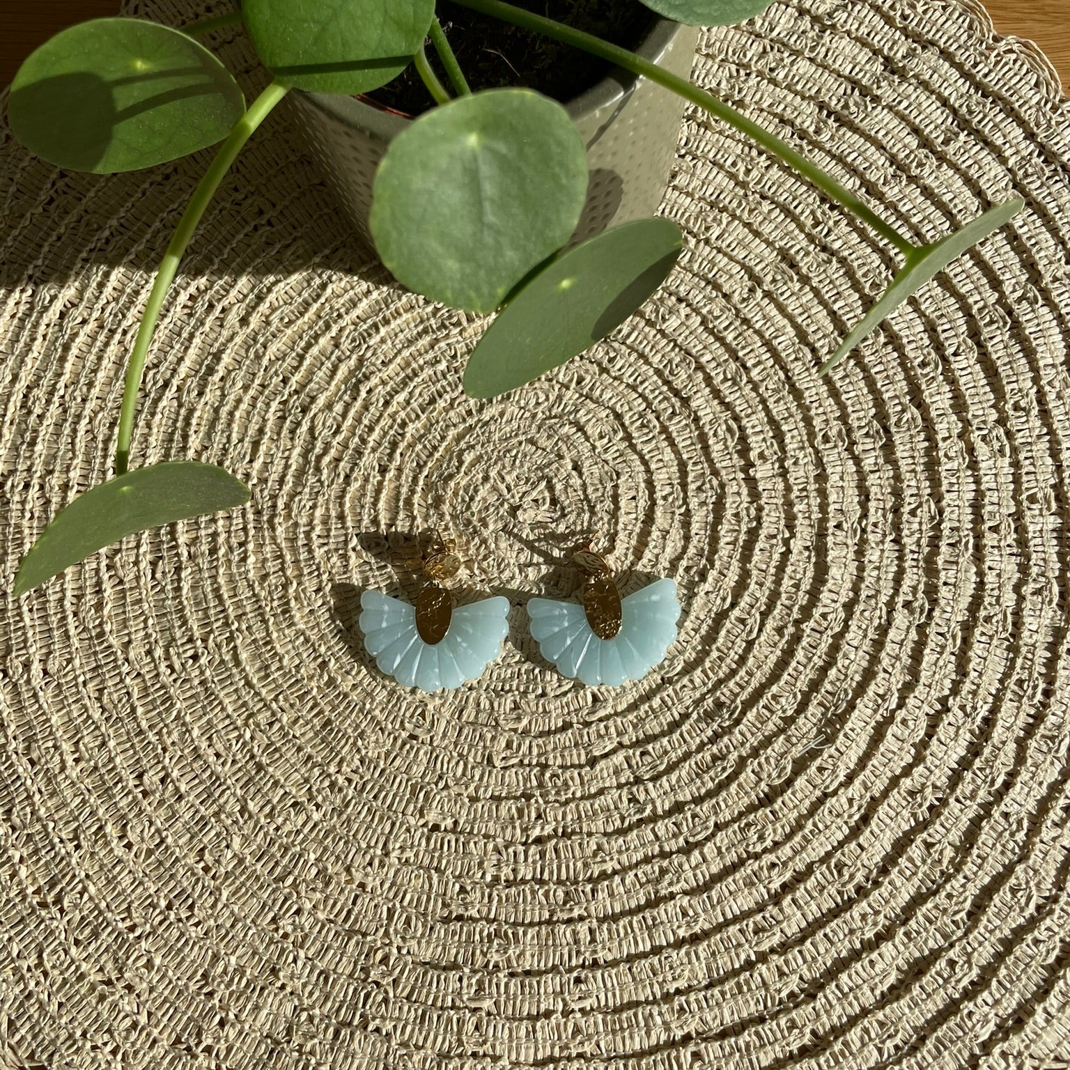 BOUCLES D'OREILLES DAISY BLEUE PASTEL